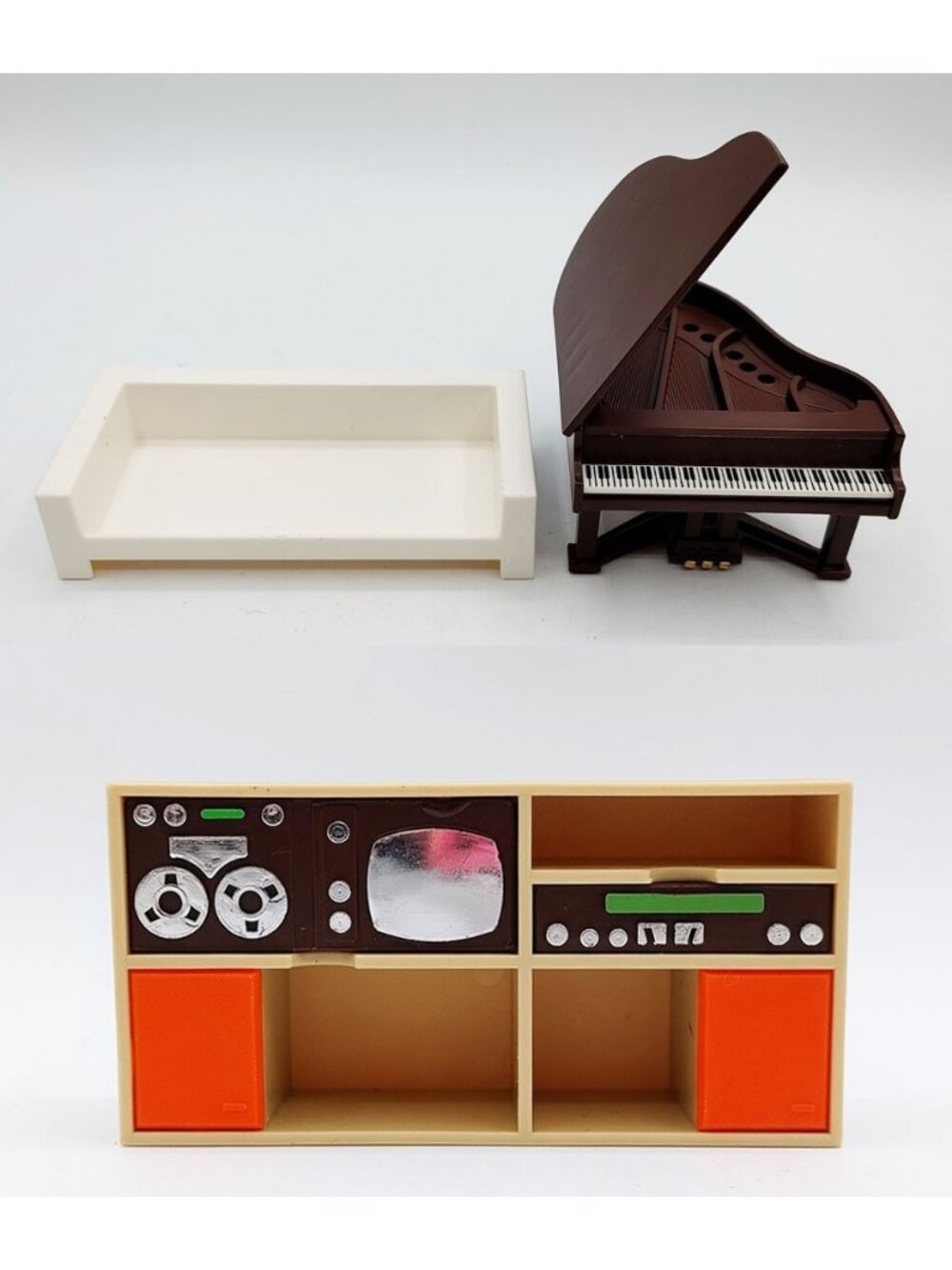 Vintage 1977 Fisher Price Dollhouse Piano Sofa & Stereo Entertainment Center